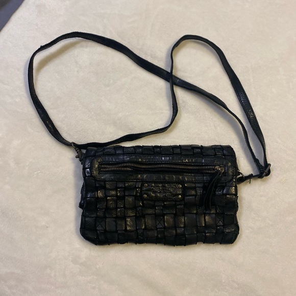 The Trend genuine leather crossbody bag - Picture 5 of 5